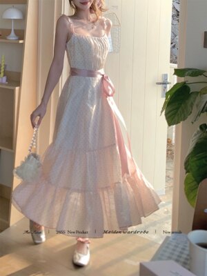 Sweetheart Gravity Dot Waist Cinching Dress