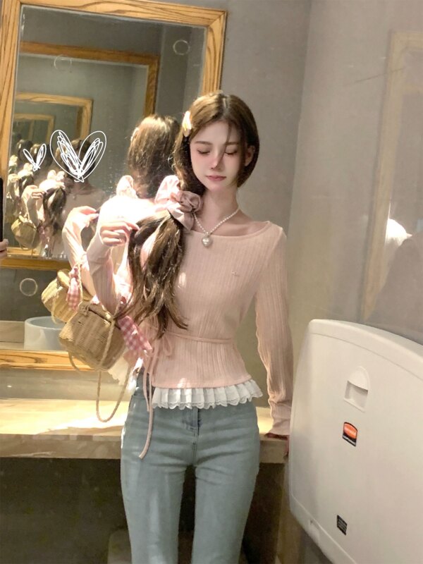 Light Spring Tie Top Slouchy Knit